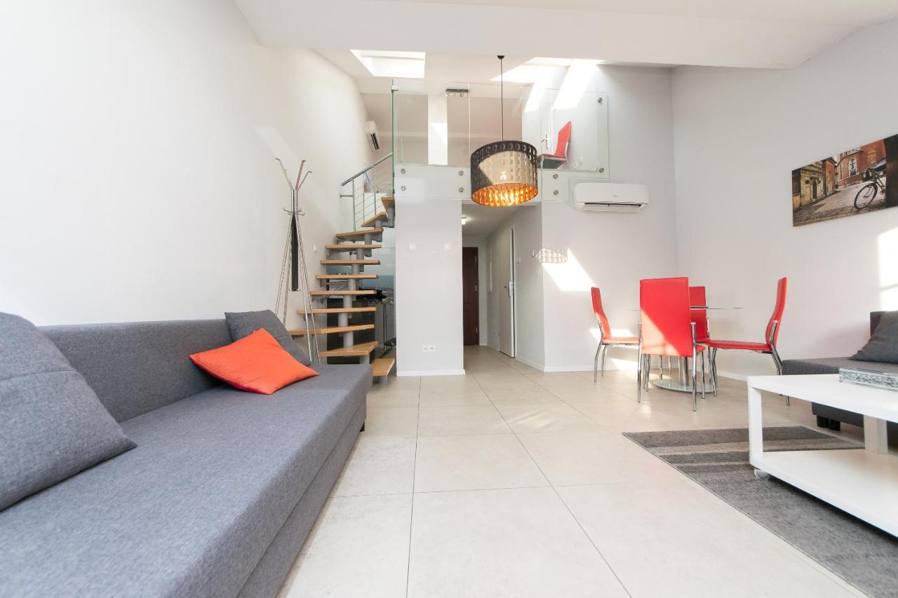 Appartement Exclusive Loft In The Main Square A/c P4you Pl